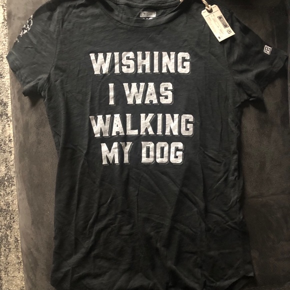 tailgate Tops - Dog T-shirt! NWT